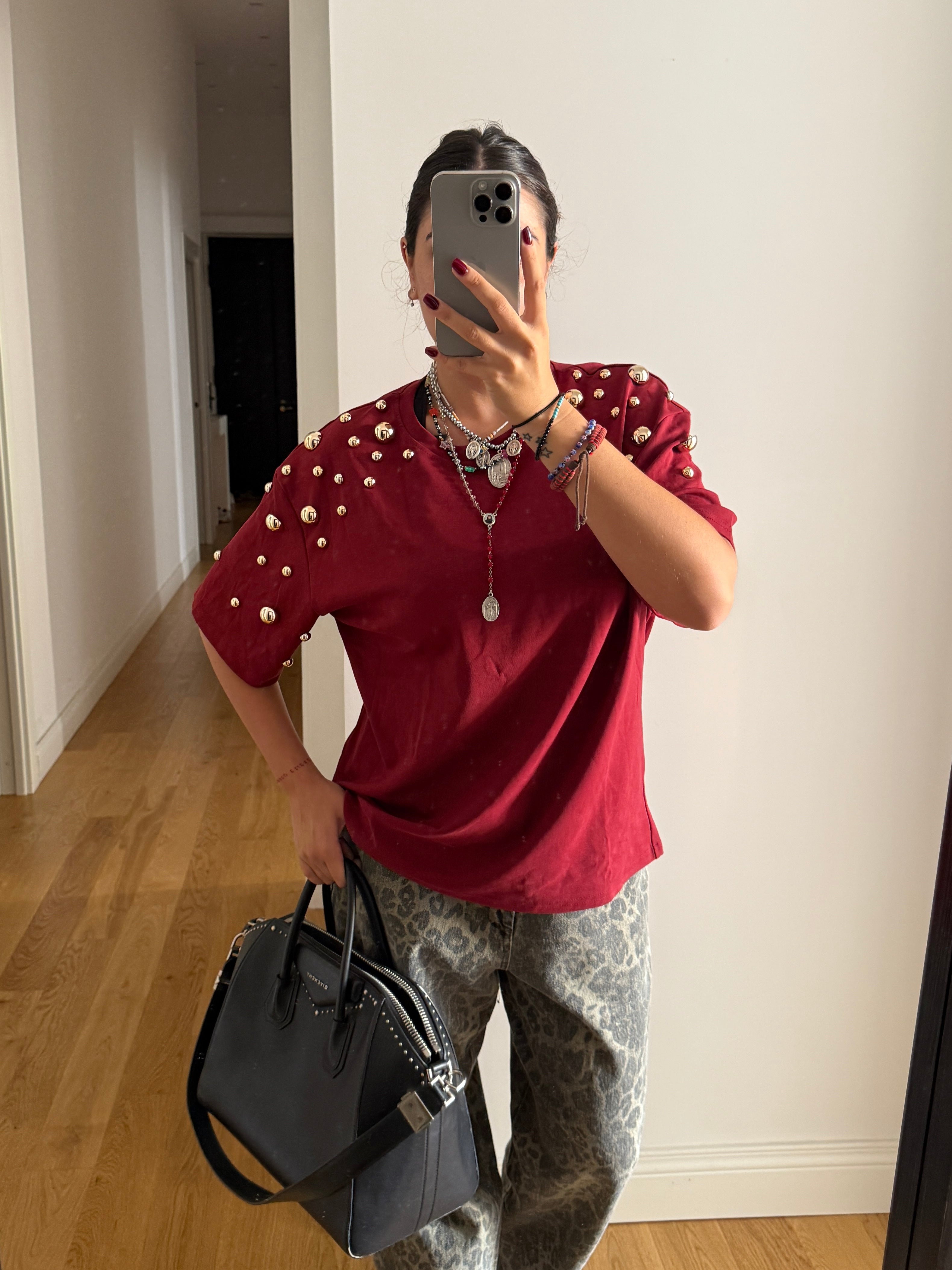 maxi t-shirt con borchie