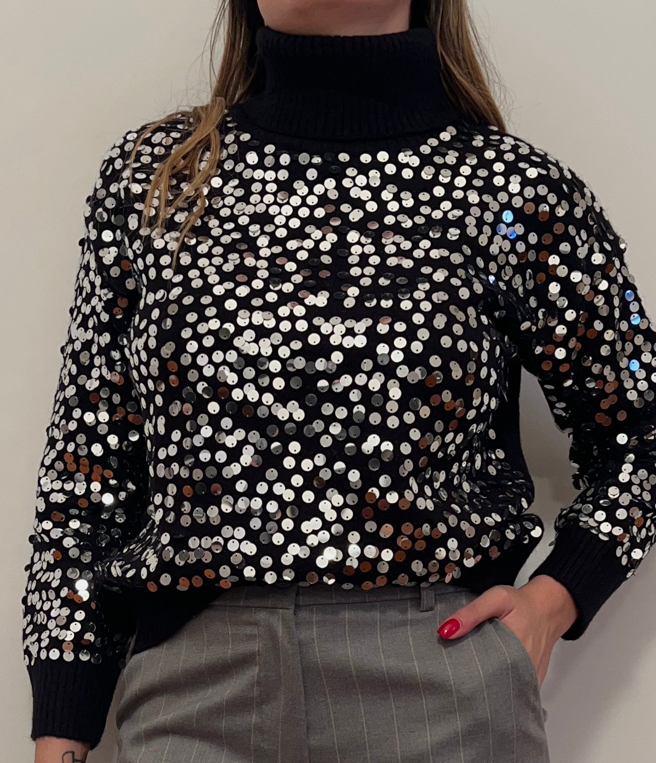 Pull in paillettes nero