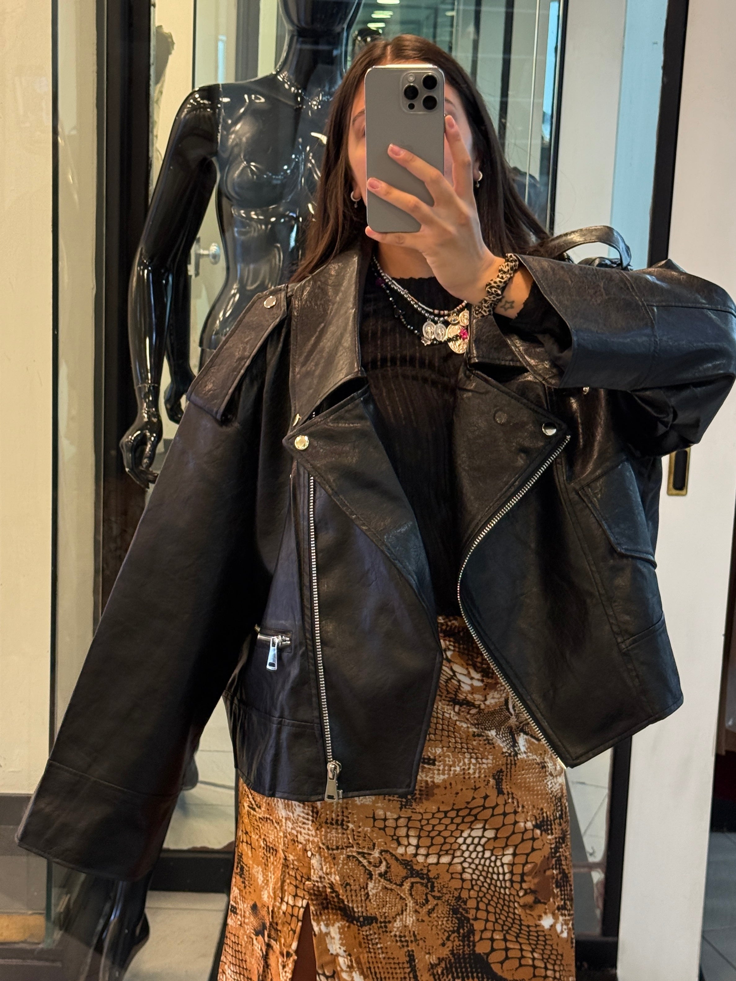 Biker in ecopelle oversize