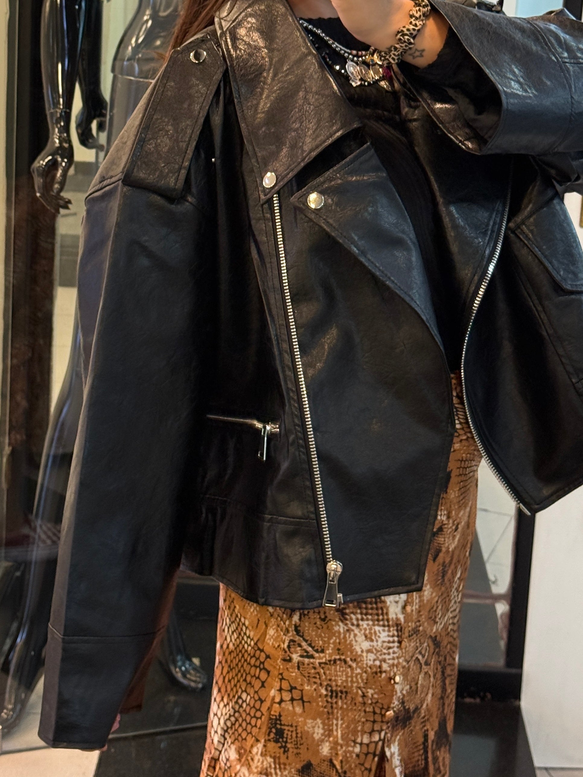 Biker in ecopelle oversize